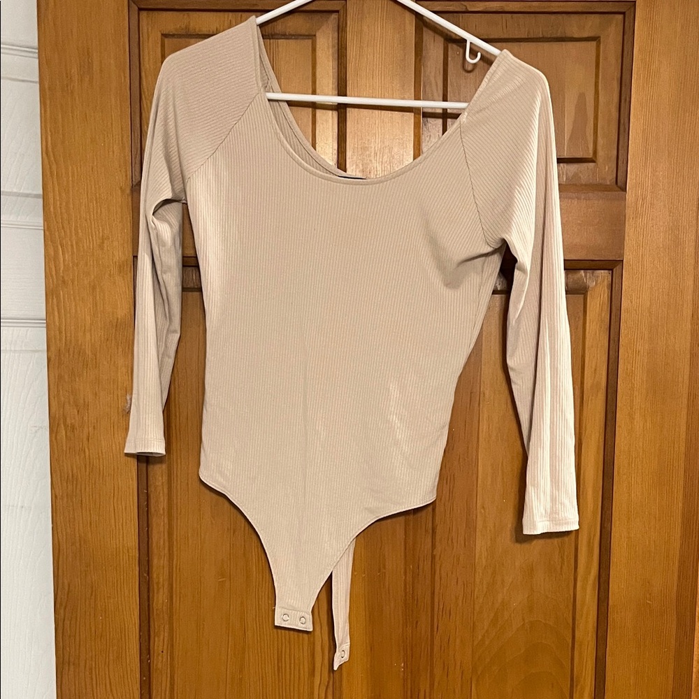 Banana Republic Beige Ribbed Long-Sleeve Bodysuit